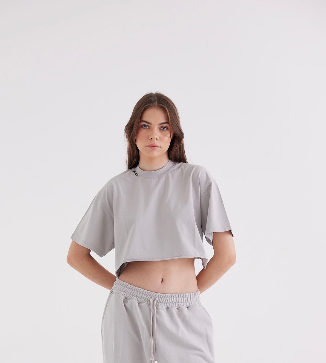 The Cropped T-Shirt