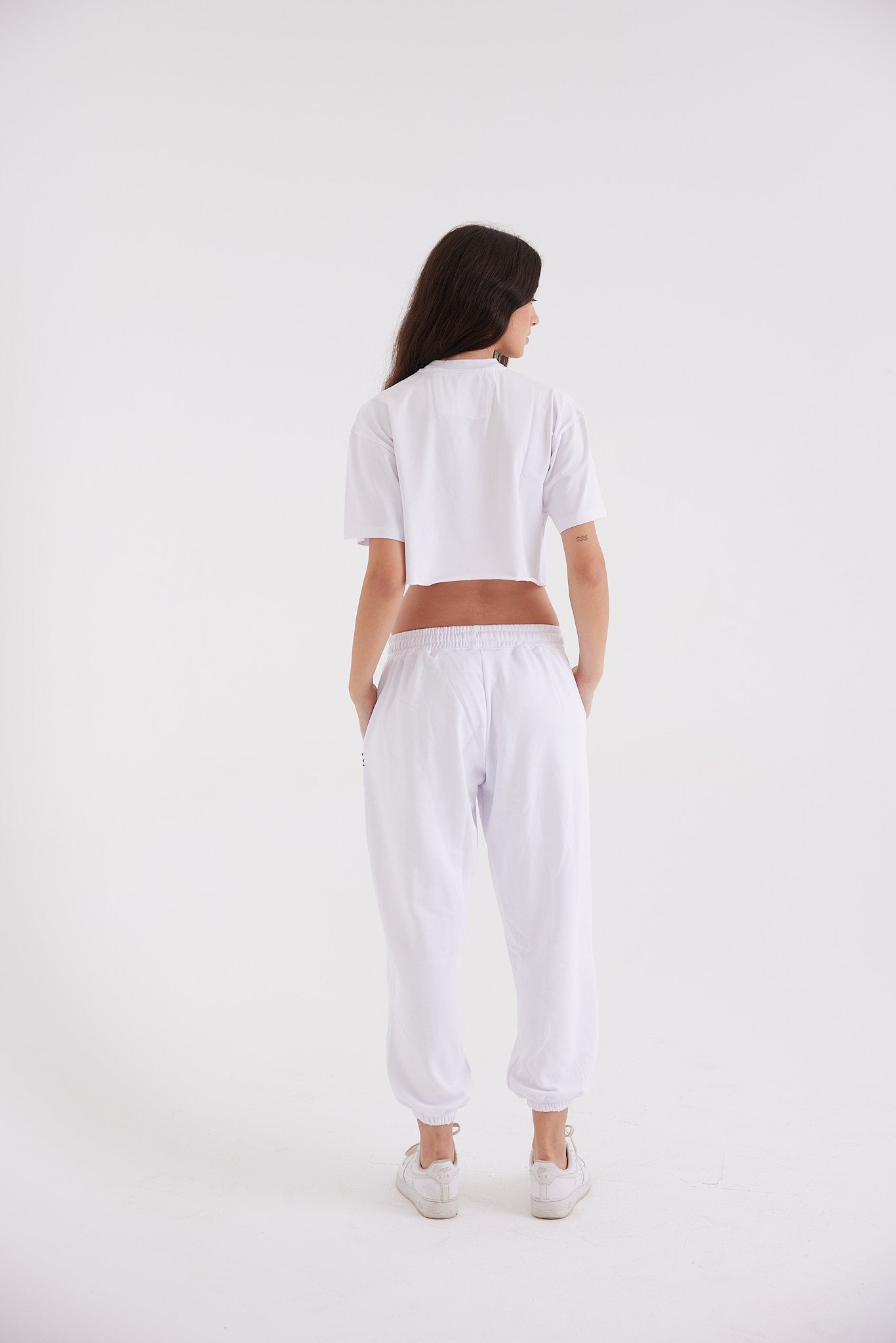 The Cropped T-Shirt